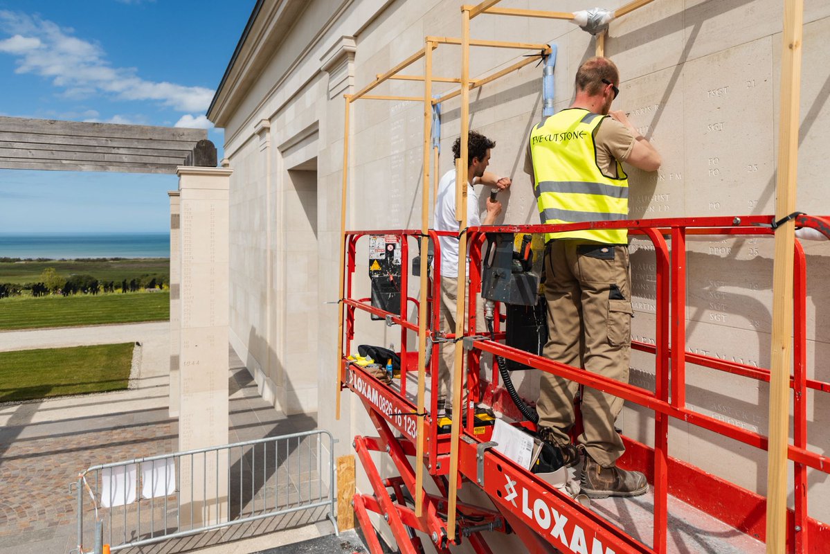 British Normandy Memorial tweet media