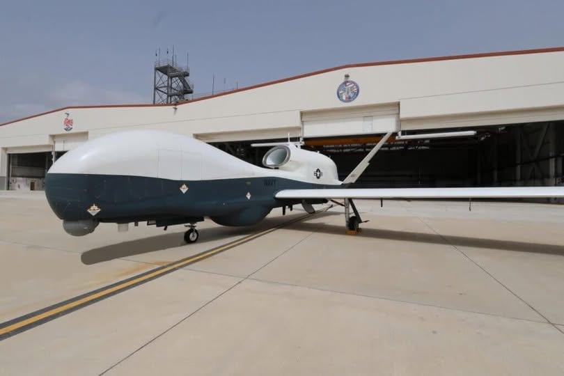 mazzeoantonio's tweet image. The #mafia's long grip on #Sigonella's #drones
A company in #BarcellonaPG (Messina) that subcontracted the hangars to house the @USNavy "Triton" drones and P-8A "Poseidon" maritime patrol boats has been seized on mafia grounds. antoniomazzeoblog.blogspot.com/2026/04/la-lun…