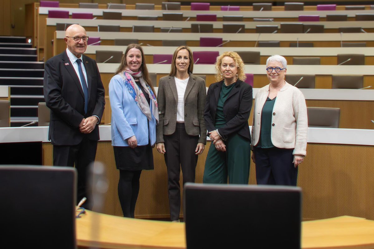 Hessischer Landtag tweet media