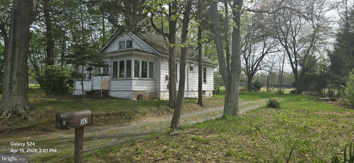 MikeSpinetta's tweet photo. 512 W Franklin Road, Glassboro, NJ, 08028
3 bed | 1 bath 966 Sq. Ft.
Active | 177000

Great opportunity to build equity in the heart of Glassboro! This HUD-owned home at 512 W Franklin is priced to sell and offers endless potential for the savvy buyer or investor. With the... https://t.co/CBDiSo0kmb