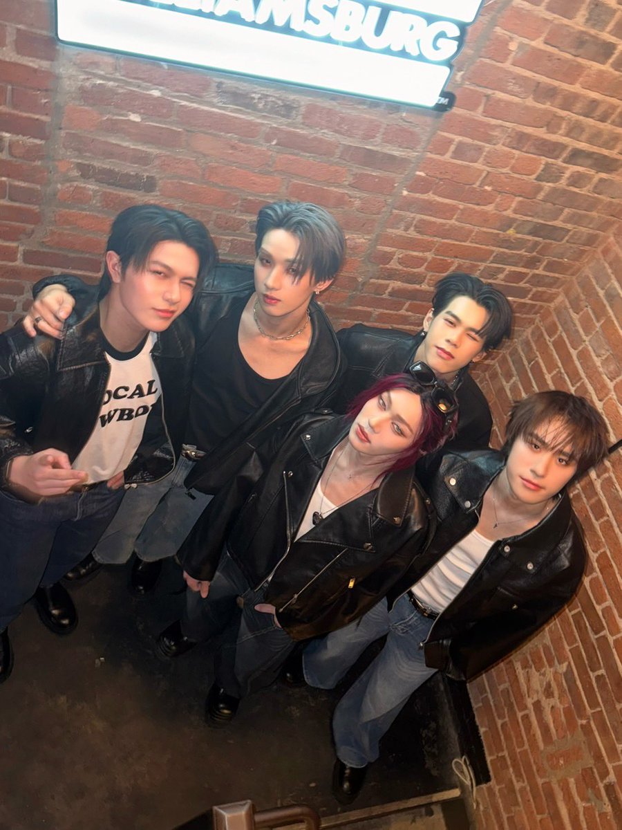 ᴘᴜᴘᴘʏ ʙʏᴜɴᴇᴇ ☽̶☾ tweet media