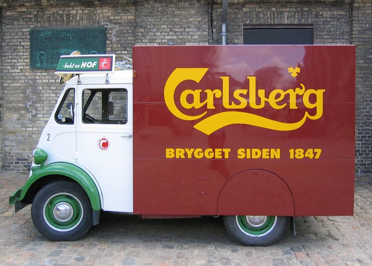 QuirkyRides's tweet image. #Carlsberg probably the best #beer 🍺 truck I'll post today