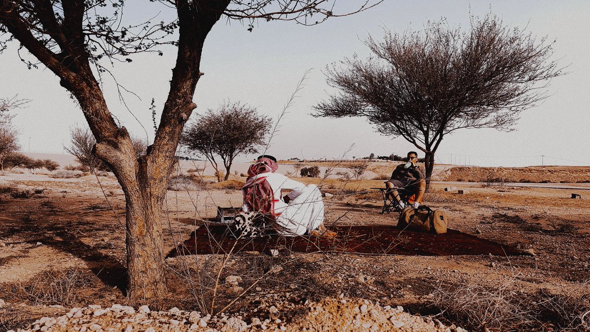 LampaStudioHQ's tweet image. من منطلق تصوير عملنا القادم ✨
لمبة نص الليل من لمبة ستديو 💡🌓

فكرة: عبدالاله الشارخ 

تأليف وإخراج: مبارك المبارك
@Mubarak_ALMUB 

بنشارككم صور من كواليس التصوير 📸
أثناء العمل قريبًا

#لمبة #studio  #نص #الليل