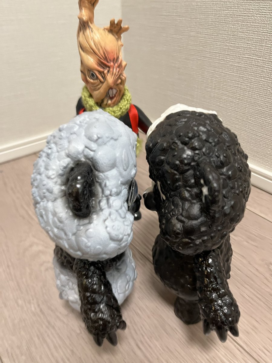零距離威嚇🐻💢
命懸けの仲裁！！

#暗黒エンターテイメント