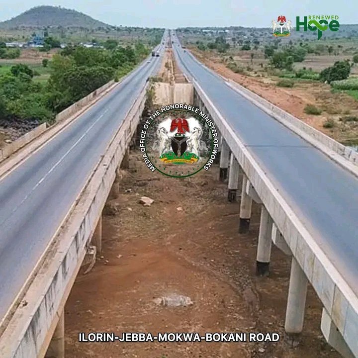 Mautiin01's tweet image. RENEWED HOPE IN ACTION

From a broken road to a smooth highway, the Ilorin–Jebba–Mokwa–Bokani Road is coming alive again—boosting trade, movement, and livelihoods.

#Tinubu #Umahi #RenewedHope #Progress