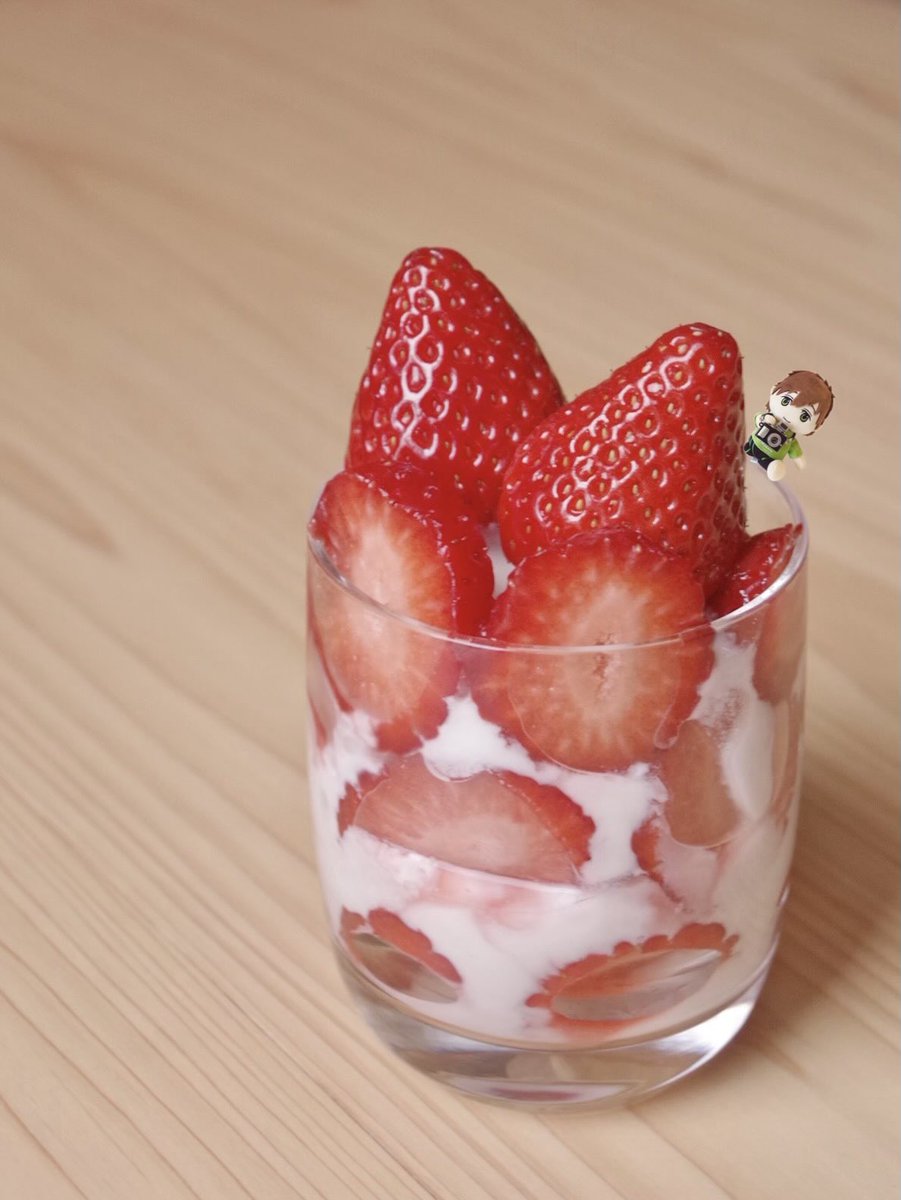 レディア🍓とヨーグルト（R1）と牧場しぼり

ふぢをやま2026