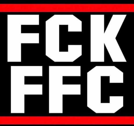 PARS ARE GOING TO HAMPDEN DONT STOP THE PARTYYYY! #COYP