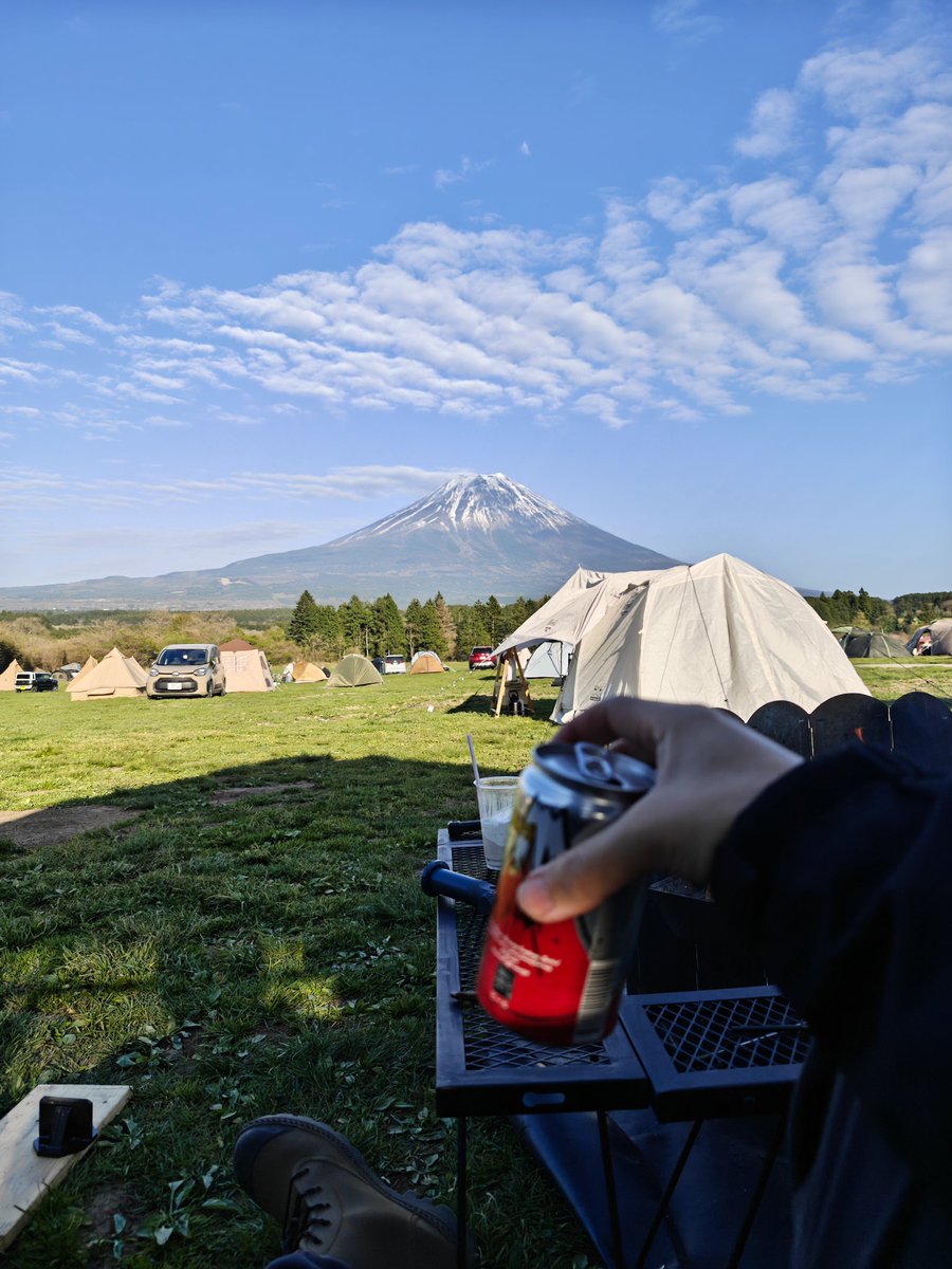 kouji_1234's tweet photo. ふもとっぱら。良い🗻 https://t.co/7D5BKkh3ZG