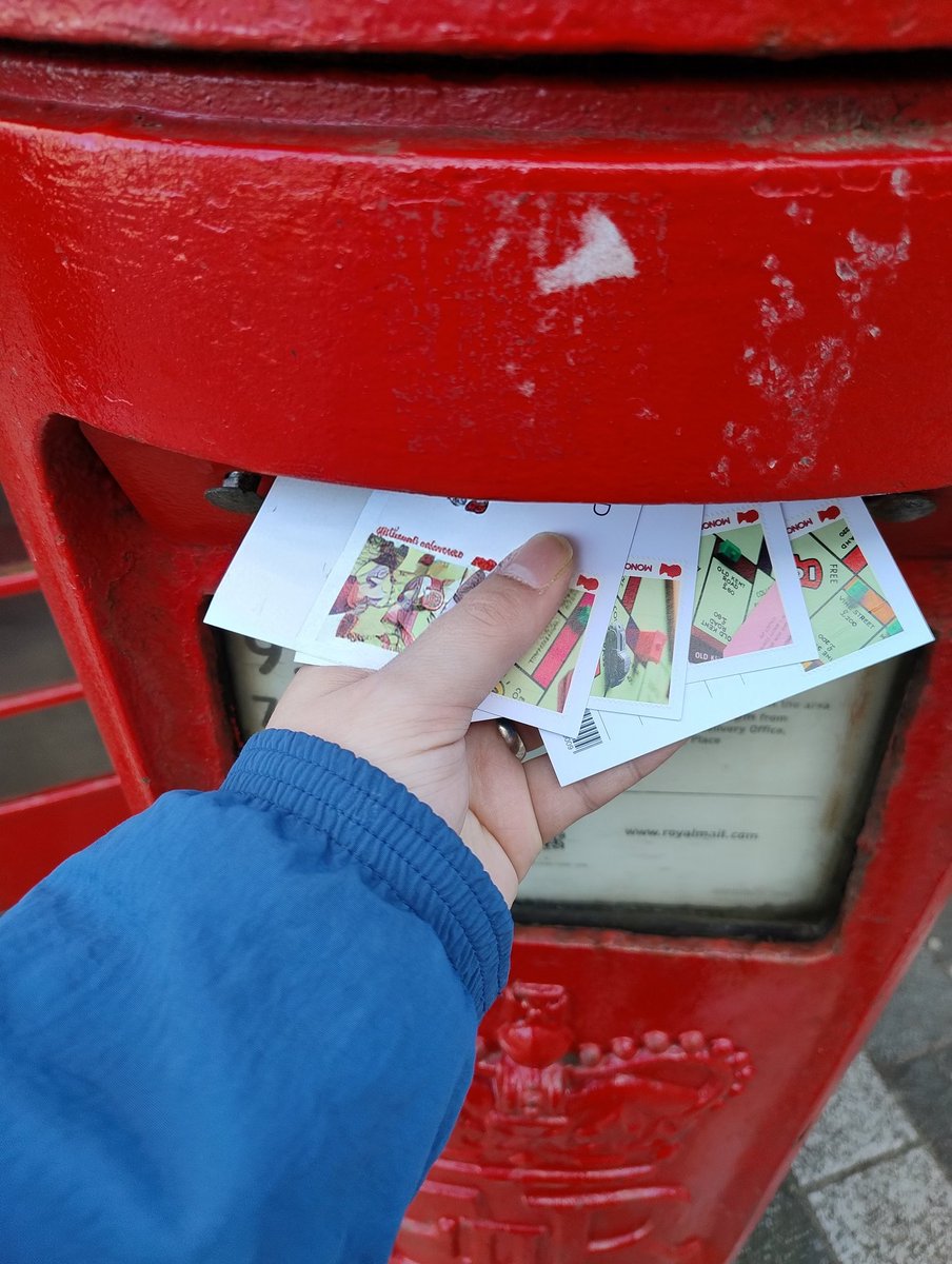 CFScotty3's tweet image. Here's another for #PostboxSaturday from our recent trip to #Blackpool. I spotted this one outside a Church, not sure why all the security but I could still post. 

I like seeing the Union flag 🇬🇧 it does inspire pride. ✉️📮📯

@letterappsoc @TheWritingWeb @RoyalMail @lbsg1976