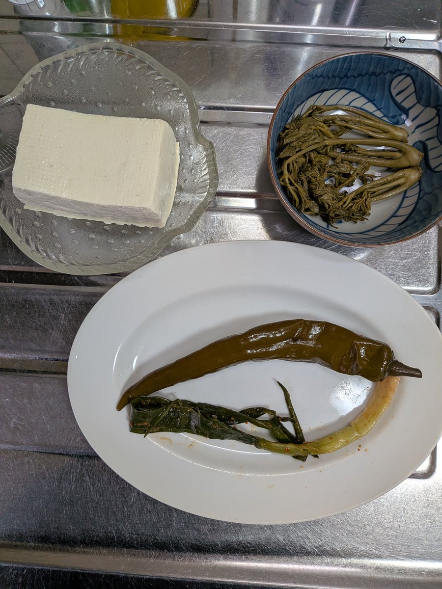 ぴーたろう tweet media