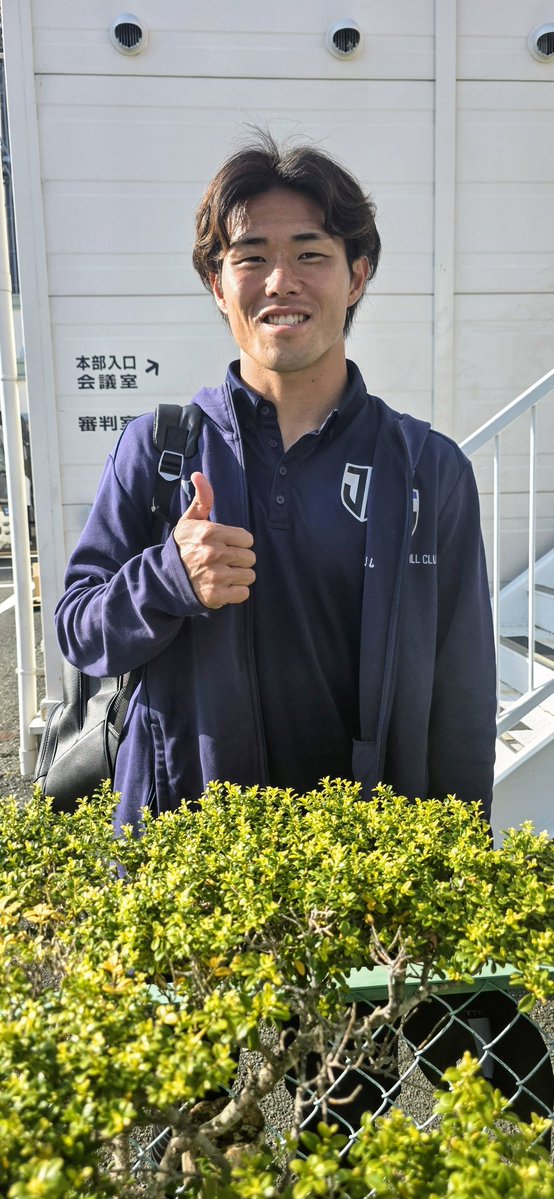 浜松から滋賀に向かうけど
レイラックサポさんへ

面矢くんに
今から滋賀に行くよ！って伝えたら
レイラックサポさんに
よろしくお伝え下さいねって
言ってました😊