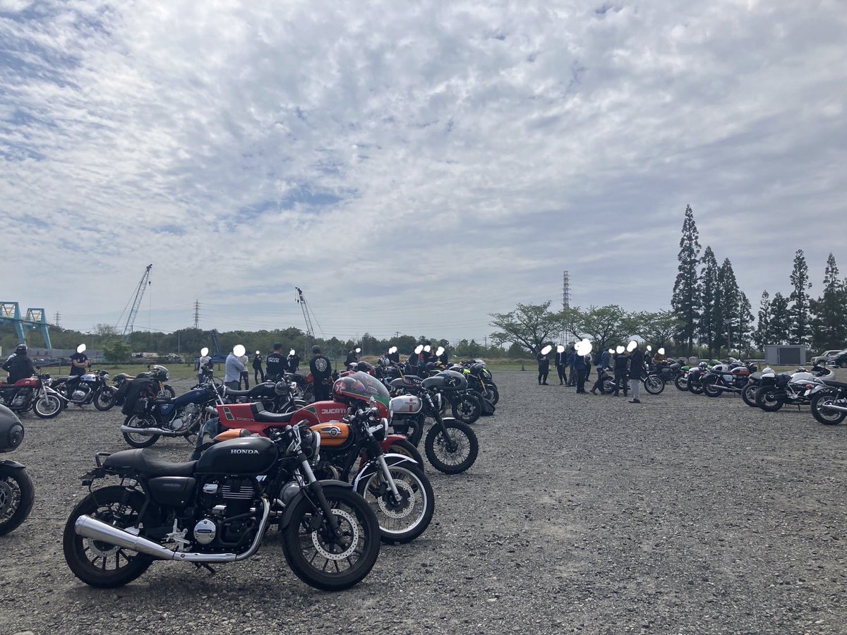 er_w800_'s tweet image. リベンジLLC！今回はちゃんとバイクで笑
お話してくださった方々ありがとうございました🙇‍♀️

のんちゃんと一緒に行って倍楽しすぎて秒で時間とんだの怖😁

 #LLC  #LLCmtg