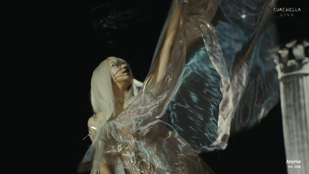 PopEmpirex's tweet photo. LISA TAKES OVER Coachella 2026's MAIN STAGE with a Surprise 'Bad Angel' Performance.

The Song released Just a FEW DAYS Ago. https://t.co/PwkBtyt2in