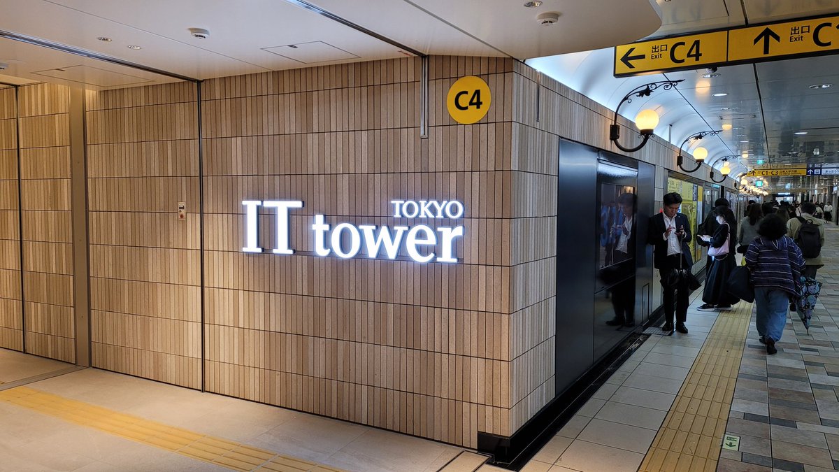 3dmag1c's tweet photo. この度、ビックカメラ池袋ITtower店に弊社3Dフォトプリンターを導入しました。
自分の好きな写真をAIで3Dに変換、目の前で3Dフォトフレームとして印刷可能です。 https://t.co/PNp4Zo8jXj