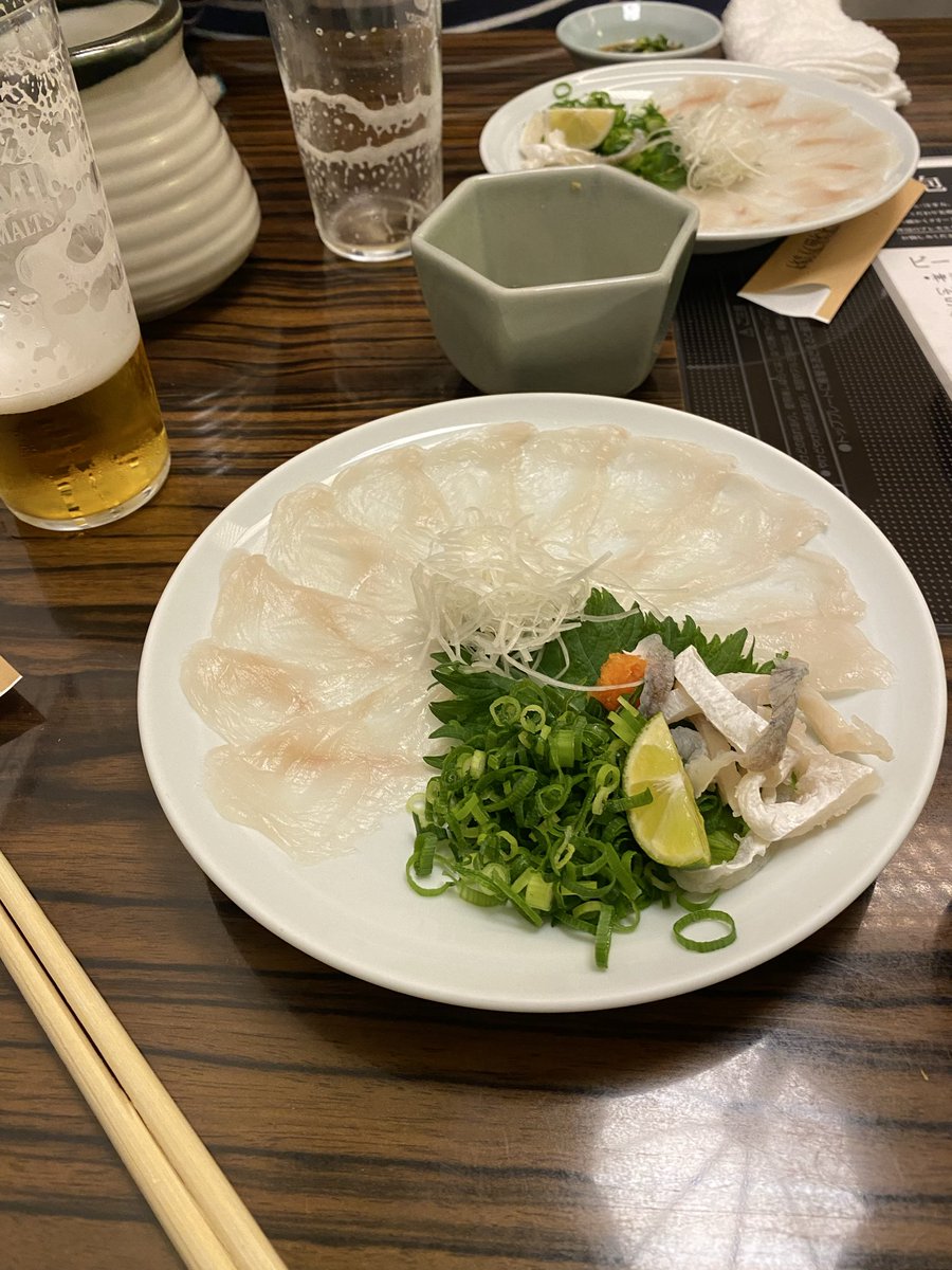 omootom's tweet photo. おはようございます(´Д` )💦
昨夜からの10時間宴で今起きた… https://t.co/NNj2F2RZFh