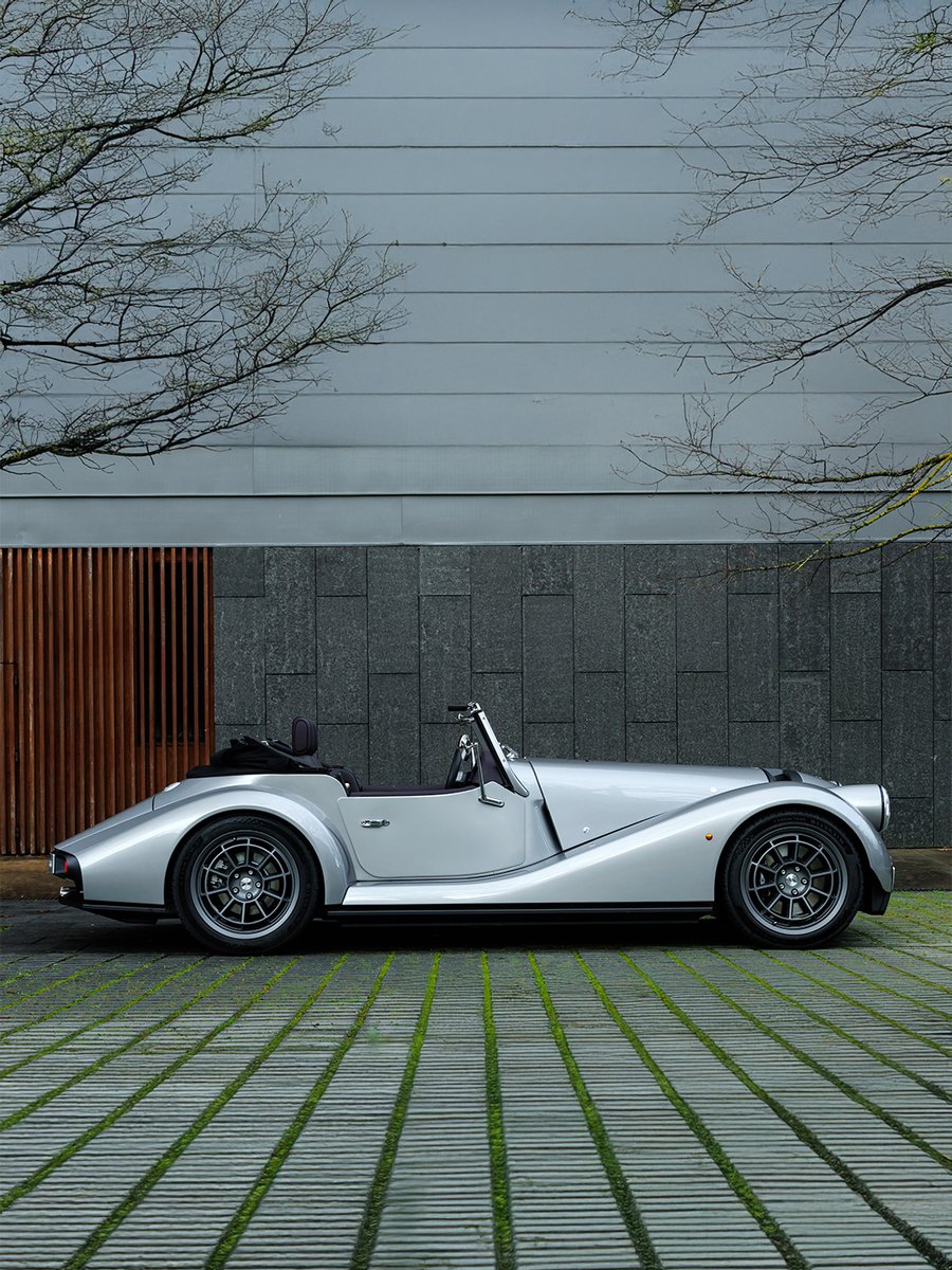 Morgan Motor Company tweet media