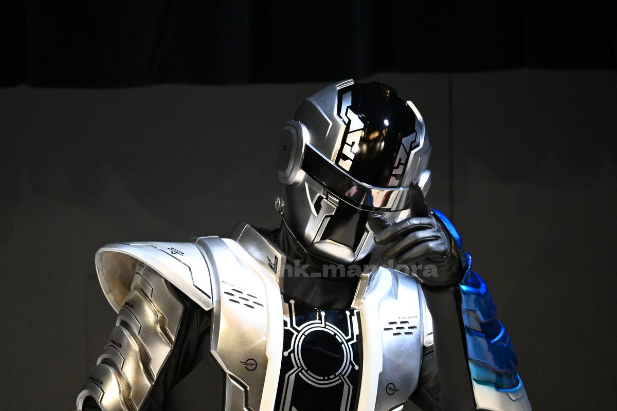 鷲団子 tweet media