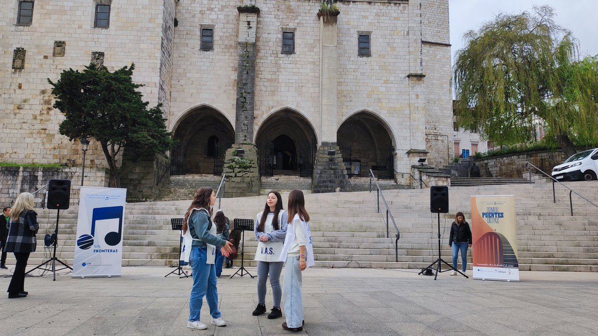 CristianosSinFronteras tweet media