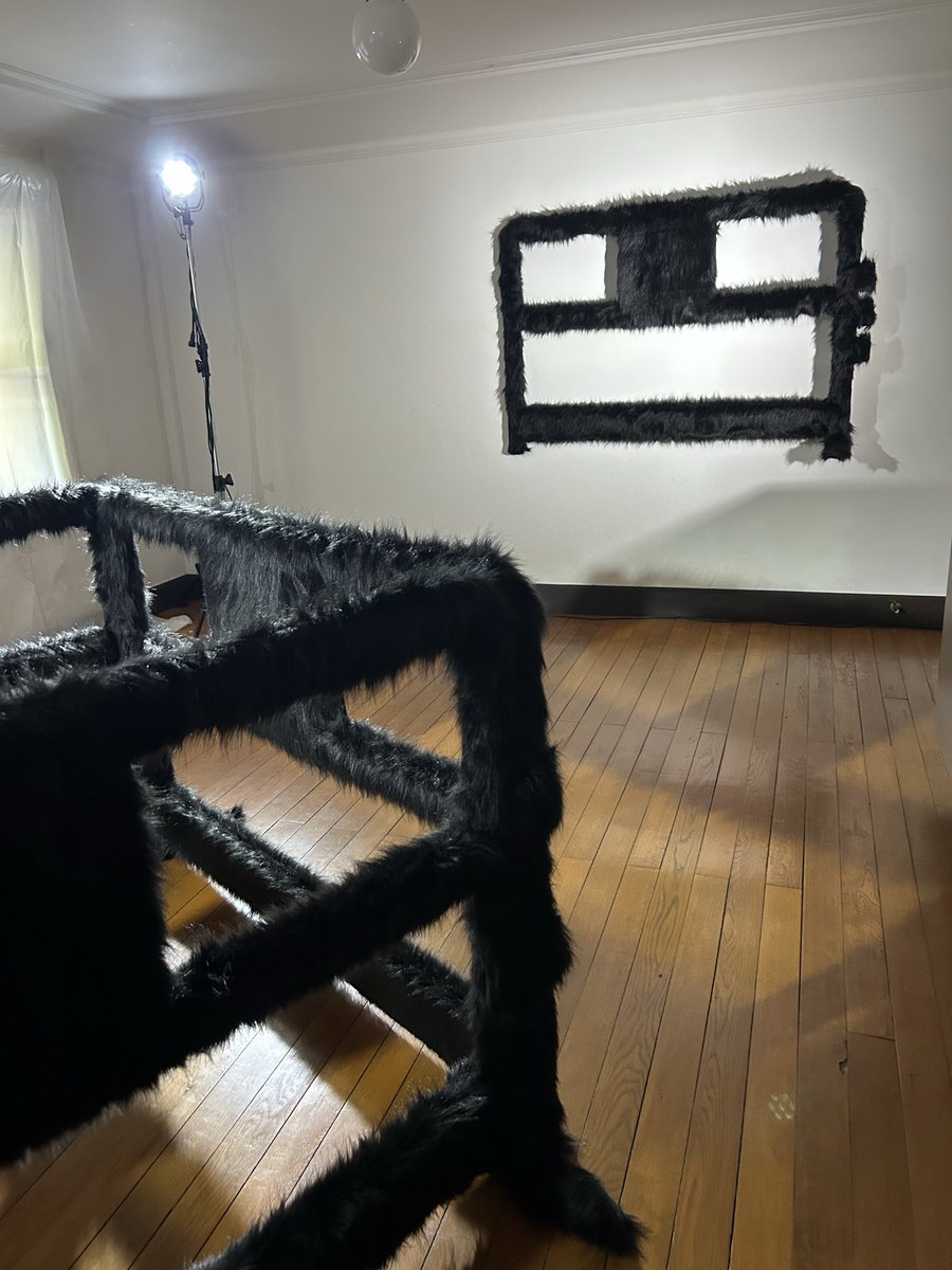 lessismore tweet media