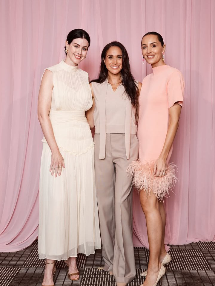 Kay Ross-Levy 🌺 tweet media