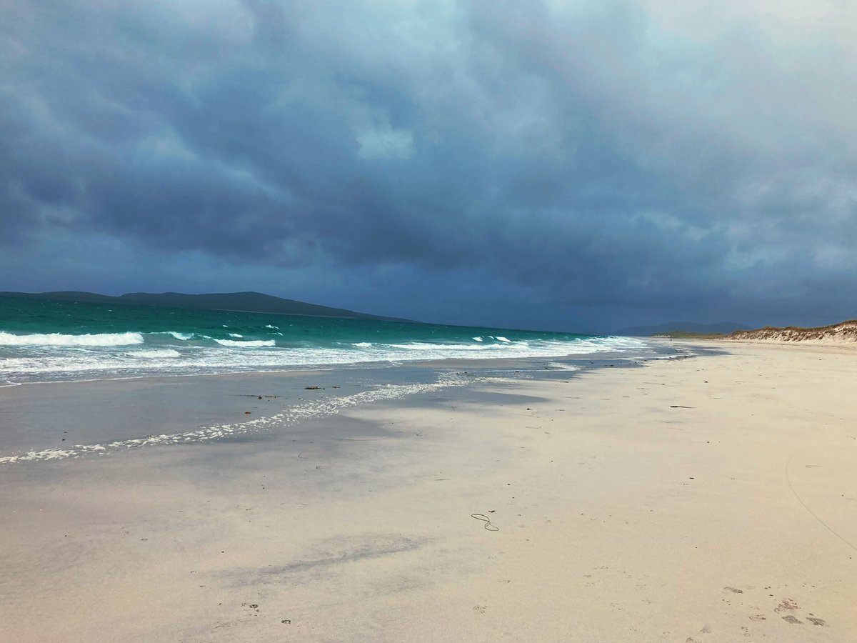 Lovethisland_'s tweet image. Berneray. East beach.

“Who knows where the time goes…”

#hebrides #outerhebrides #Scotland
