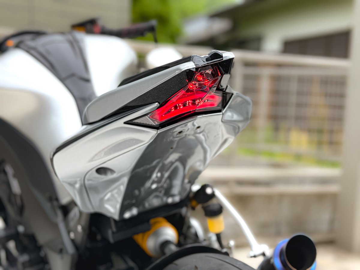 ナオタロ tweet media