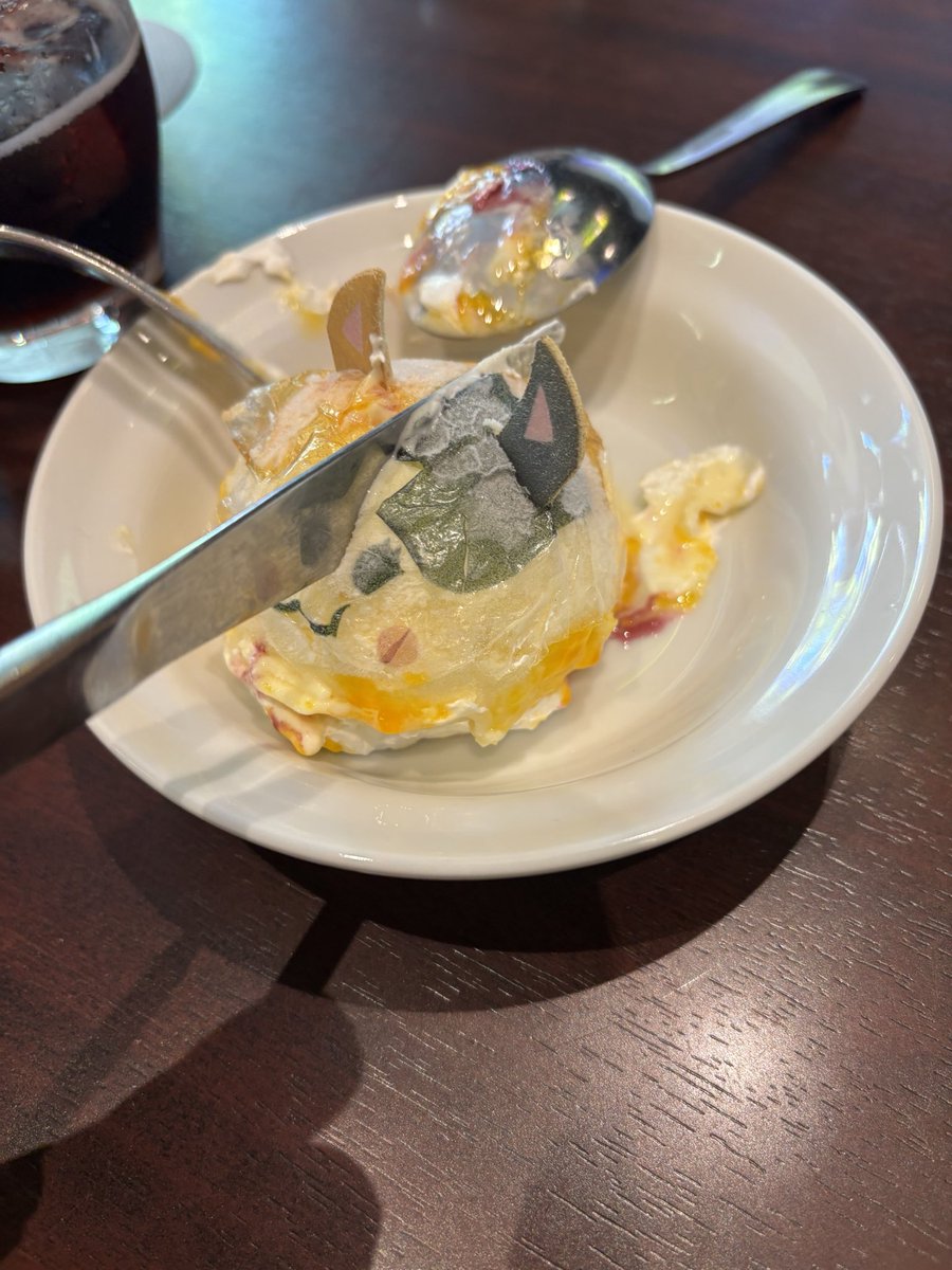 まるるまる tweet media