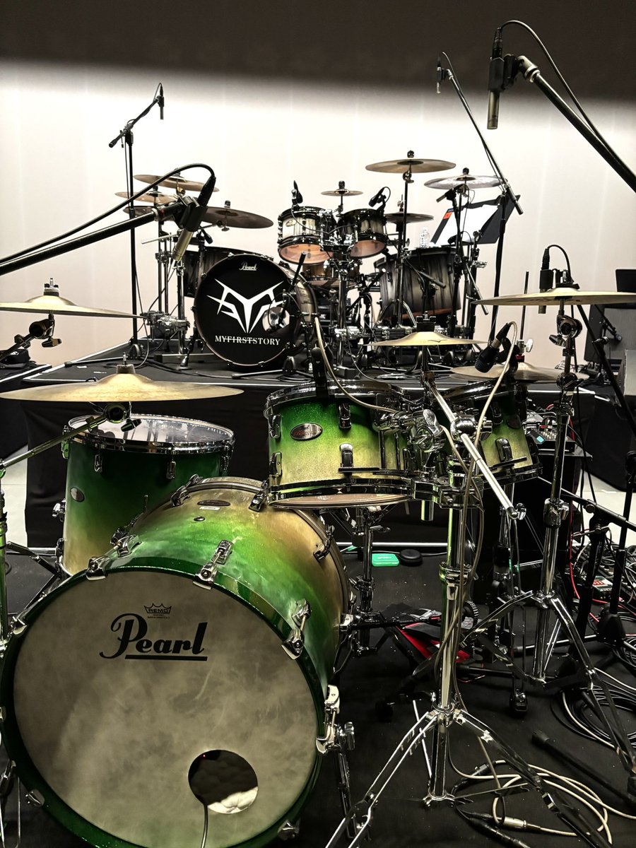 keito1169's tweet image. 大好きなKid'zさんと!!✨🔥📸
幸せな時間すぎました!!💫
Kid'zさんありがとうございました!!🙇‍♂️🥺
@kidz_mfs 

#drummer #drumlife #mfs  #名古屋スクールオブミュージックアンドダンス専門学校