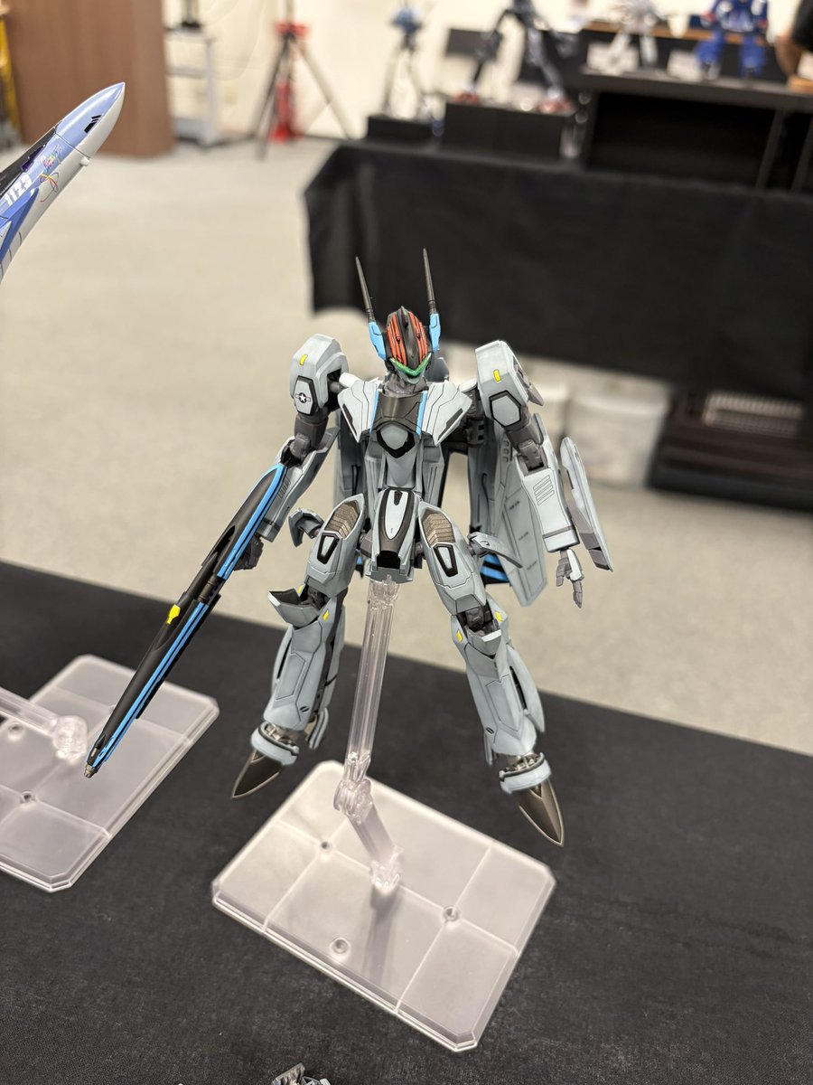 ロービジーカラーがめっちゃカッコ良い

#時空系模型展示会
#アニプラ