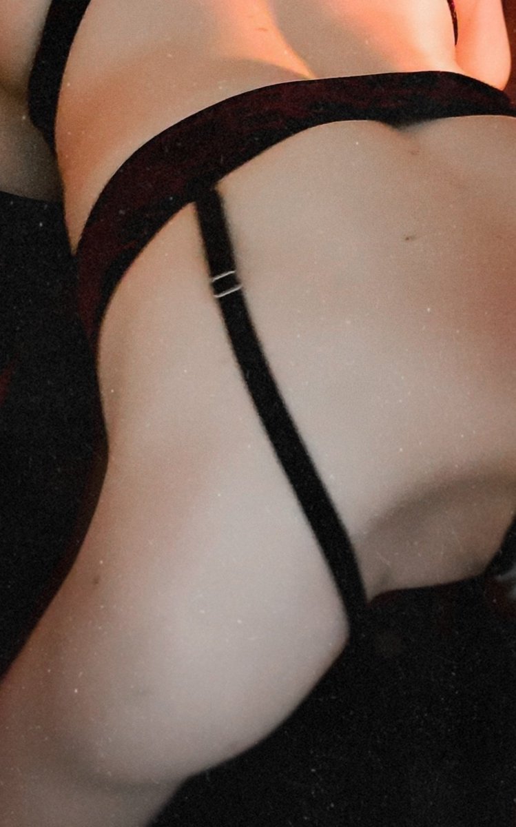 arcadiaxbae's tweet photo. Wanna see the rest? 👀
Link in bio 🔥
#cosplaynsfw #NSFW #onlyfans #cosplaylewd #NSFWcosplay https://t.co/MkVWJYbIhc