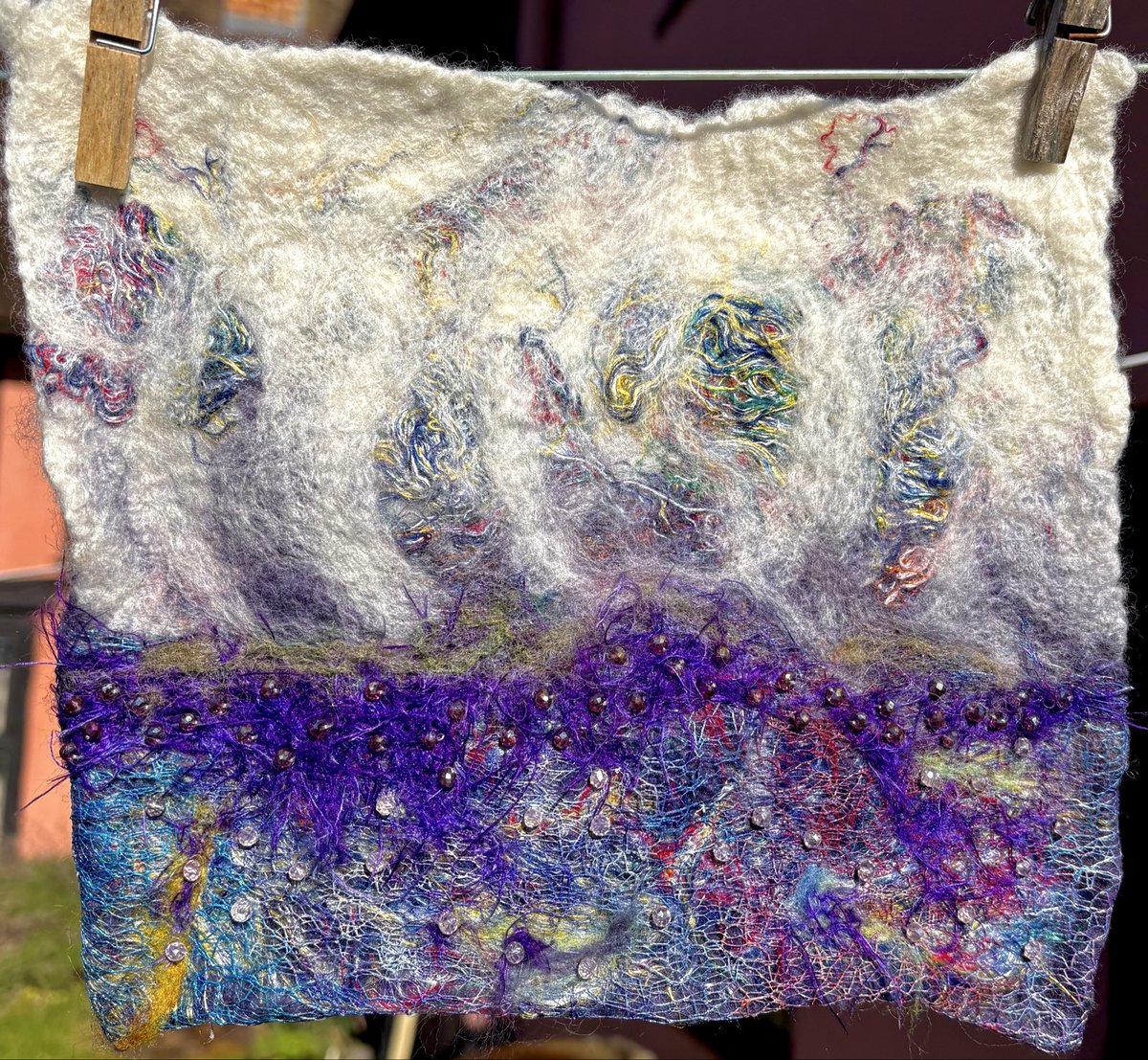 TwistsPaper's tweet image. #needlefelted #feltmaking #wool #silk #art #sudbury #suffolk