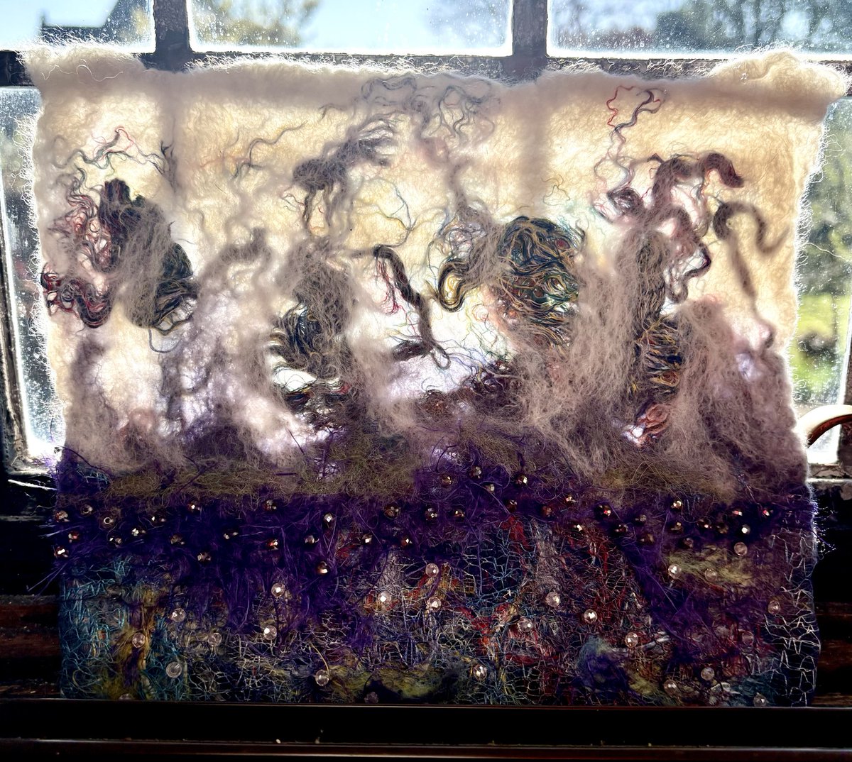TwistsPaper's tweet image. #needlefelted #feltmaking #wool #silk #art #sudbury #suffolk