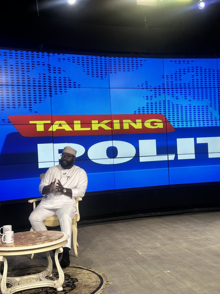 The Weekend Show tweet media