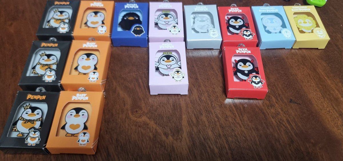 필요하신 분께 정가양도(+편의점 반값택배비)합니다! 

댓글이나 DM주세요 💛