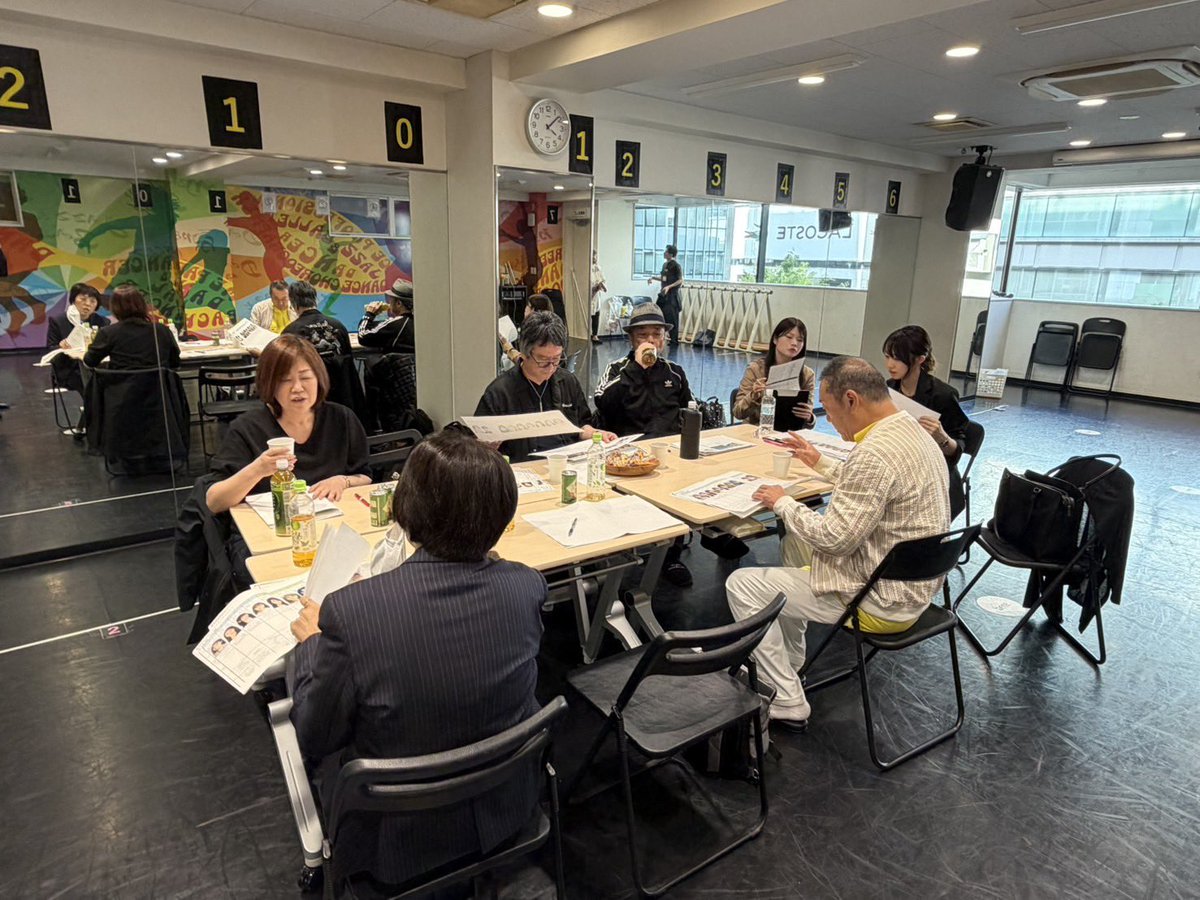 kazz_nishikiori's tweet photo. 一昨日と同じ日に見えますが、昨日も引き続きオーディションでした。
素敵な方達がいっぱい来ました。
湯水の様に金💰が使えたら、全員に出て欲しいです！
このエネルギー無駄にはしません。
絶対良い映画🎬にします！

※注　
二日間同じ場所、カメラマン二日間天笑さんの為、同じ日に見えます https://t.co/YSQm6qjSSN