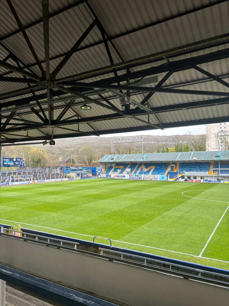 DennisMowers's tweet photo. “The Pro-34R gives a great tidy and clear up after matches &amp; training sessions. I love the brush attachment on the front to enhance the striping. The G860 cylinder is great for sharp close cutting for matchdays”

Adam Henderson, Head Groundsman
Greenock Morton FC https://t.co/4ea8d9zECY