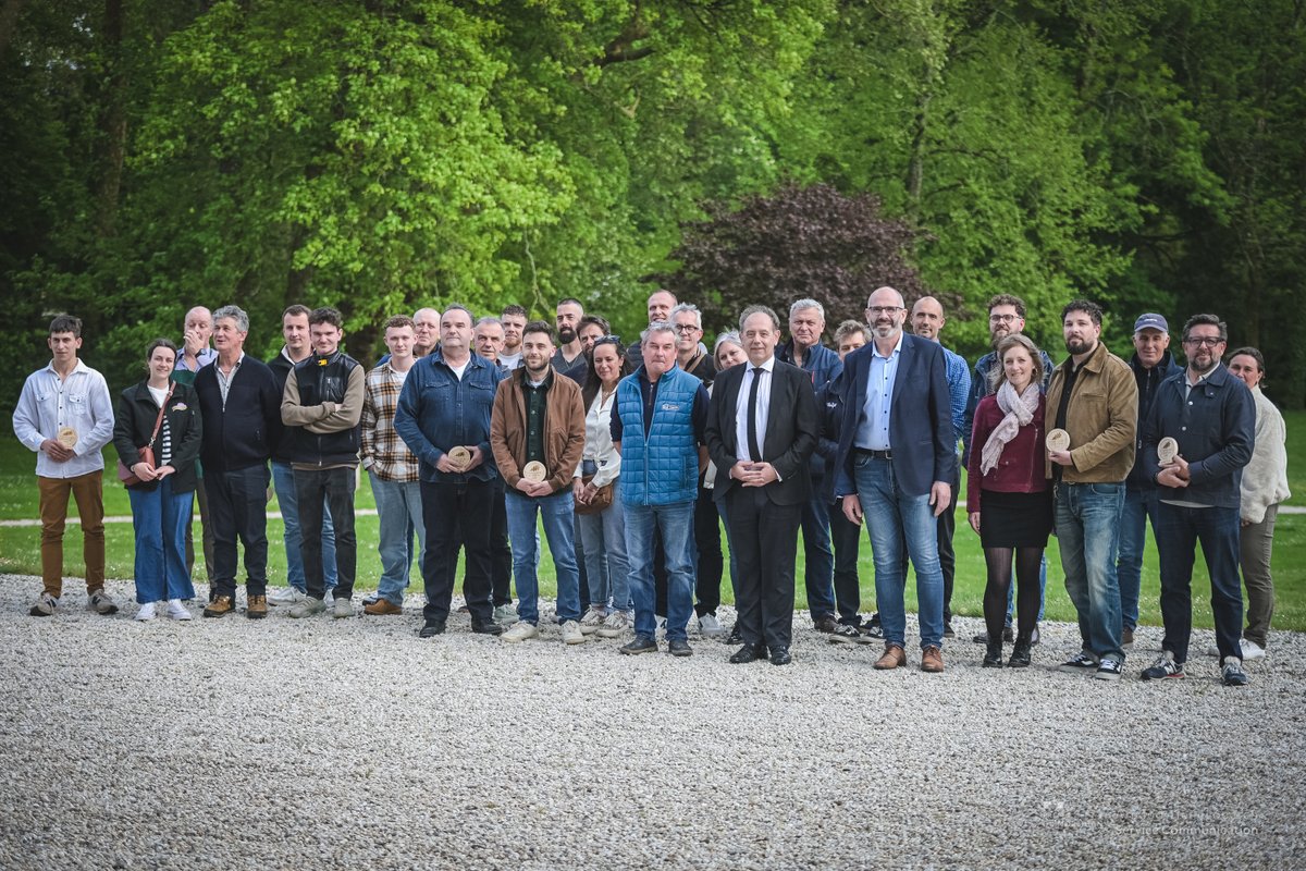 Prefet56's tweet image. Agriculture |
Fierté  morbihannaise, le préfet reçoit en préfecture les lauréats du Concours  Général Agricole du Salon International de l'Agriculture 2026
 
Le  15 avril dernier, les lauréats du #Morbihan du Concours général agricole 2026 ont été mis à l’honneur en préfecture