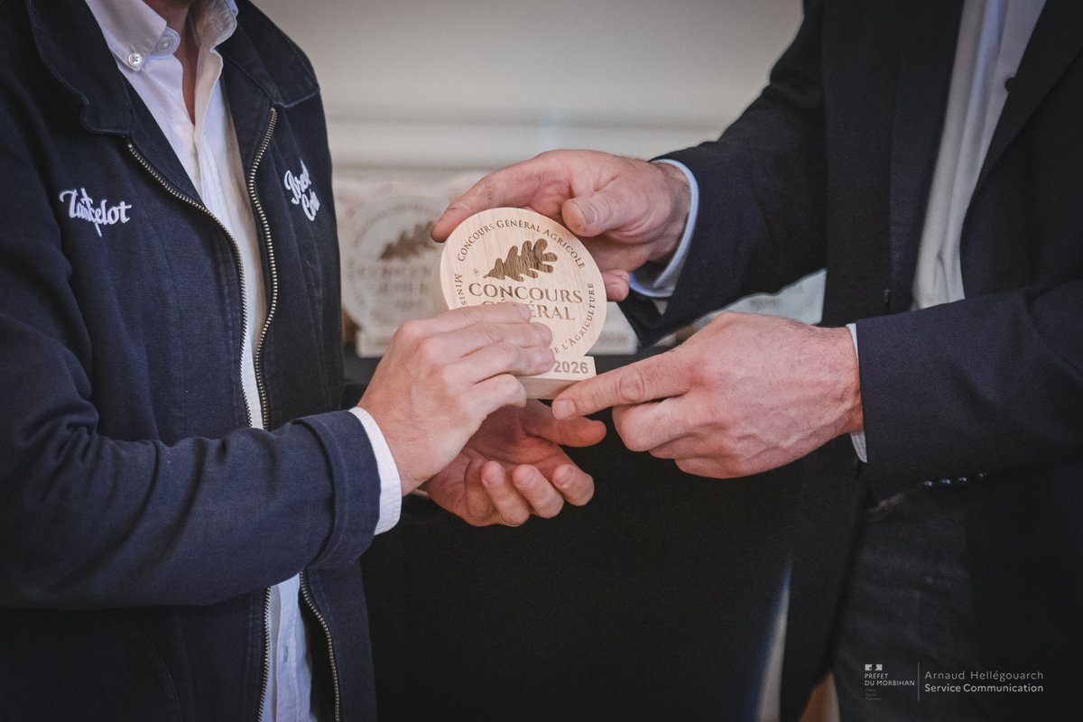 Prefet56's tweet image. Agriculture |
Fierté  morbihannaise, le préfet reçoit en préfecture les lauréats du Concours  Général Agricole du Salon International de l'Agriculture 2026
 
Le  15 avril dernier, les lauréats du #Morbihan du Concours général agricole 2026 ont été mis à l’honneur en préfecture