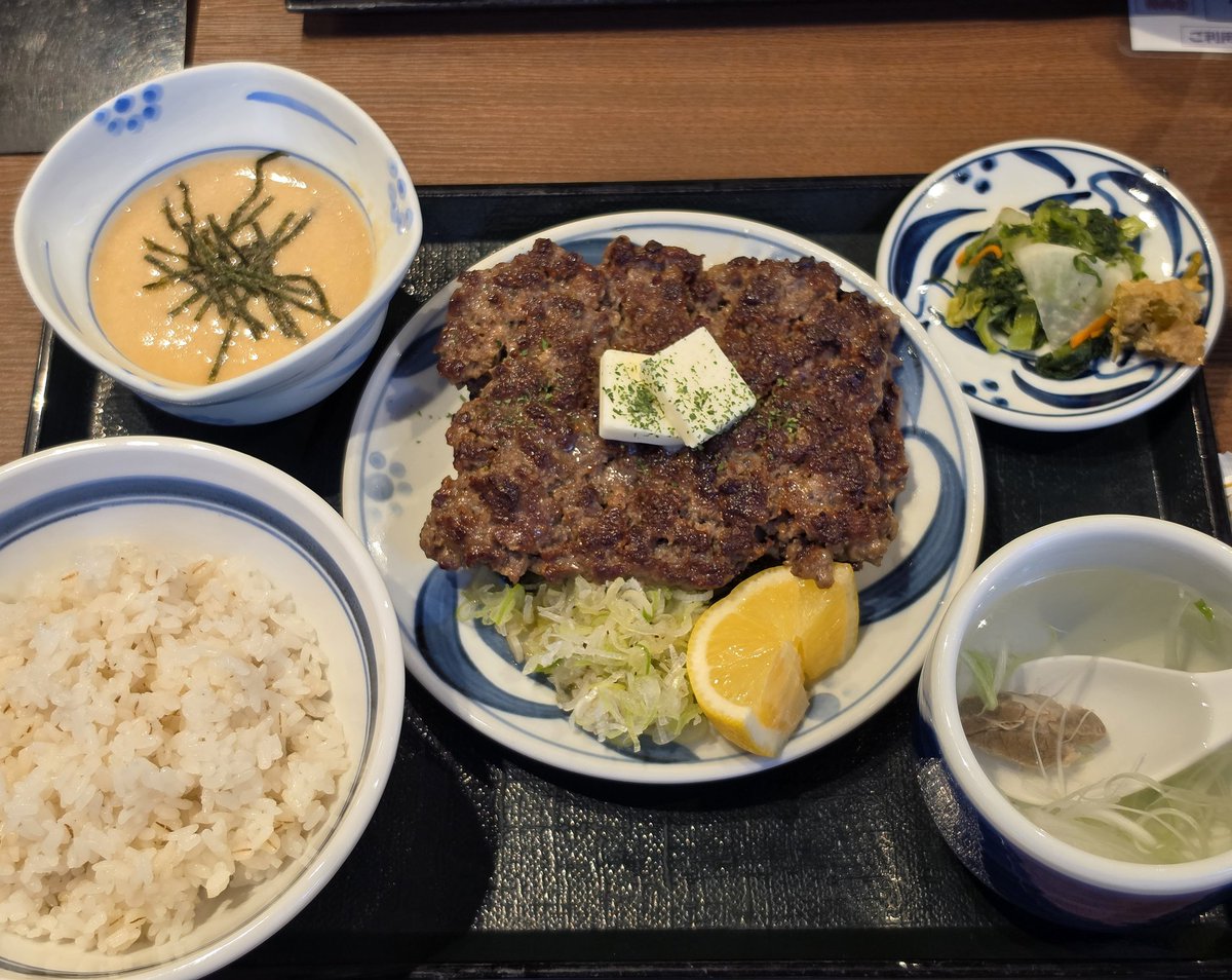 りょう tweet media