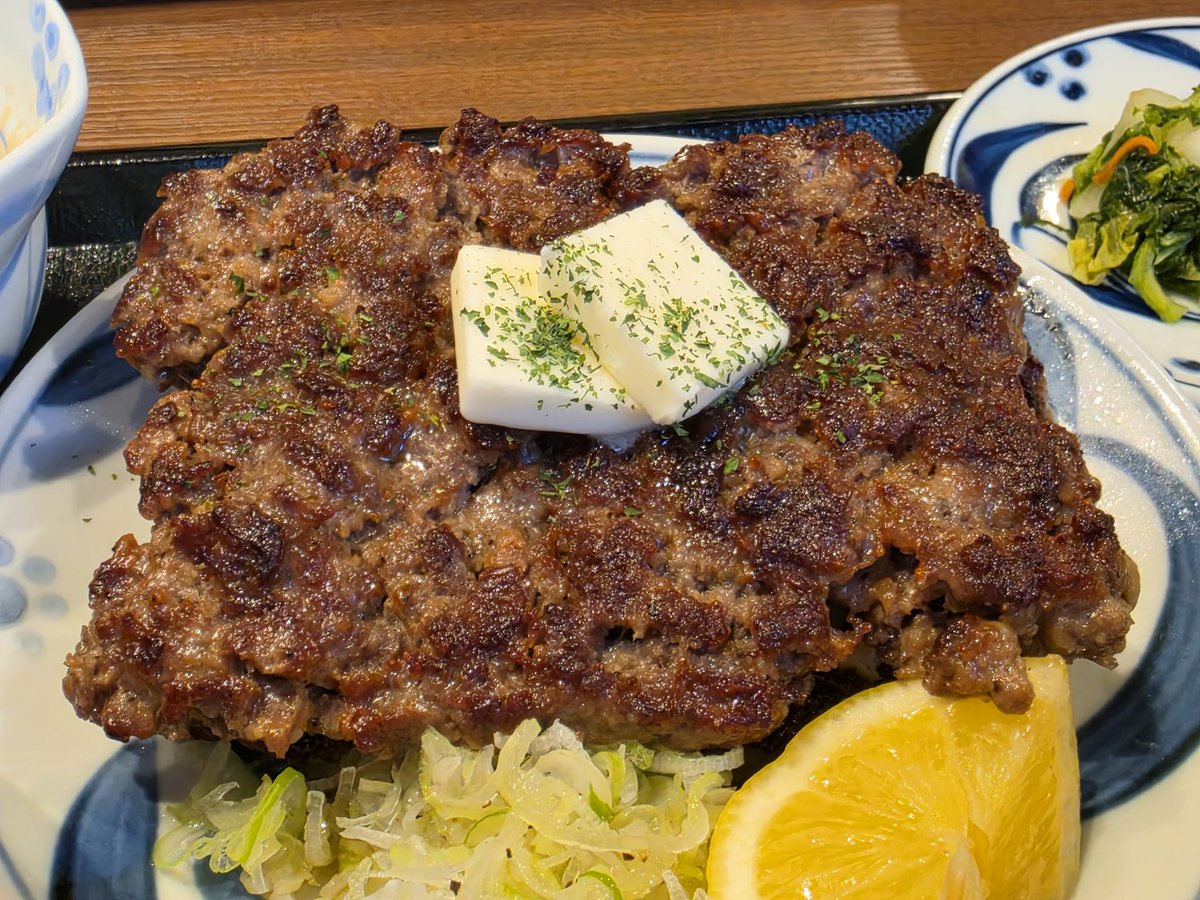 りょう tweet media