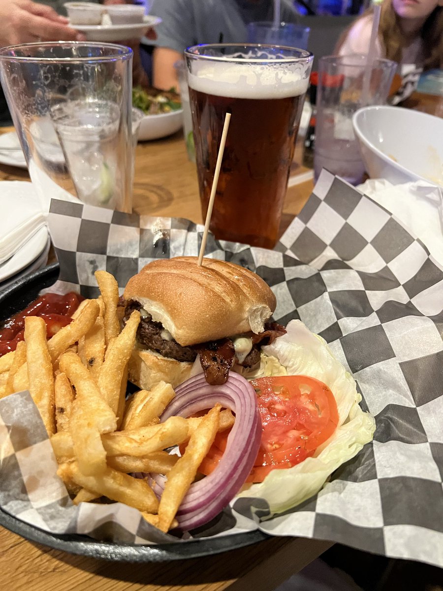 Just4BeerLovers's tweet image. In Myrtle Beach for the weekend! #cheers #beerlovers🍻🍻