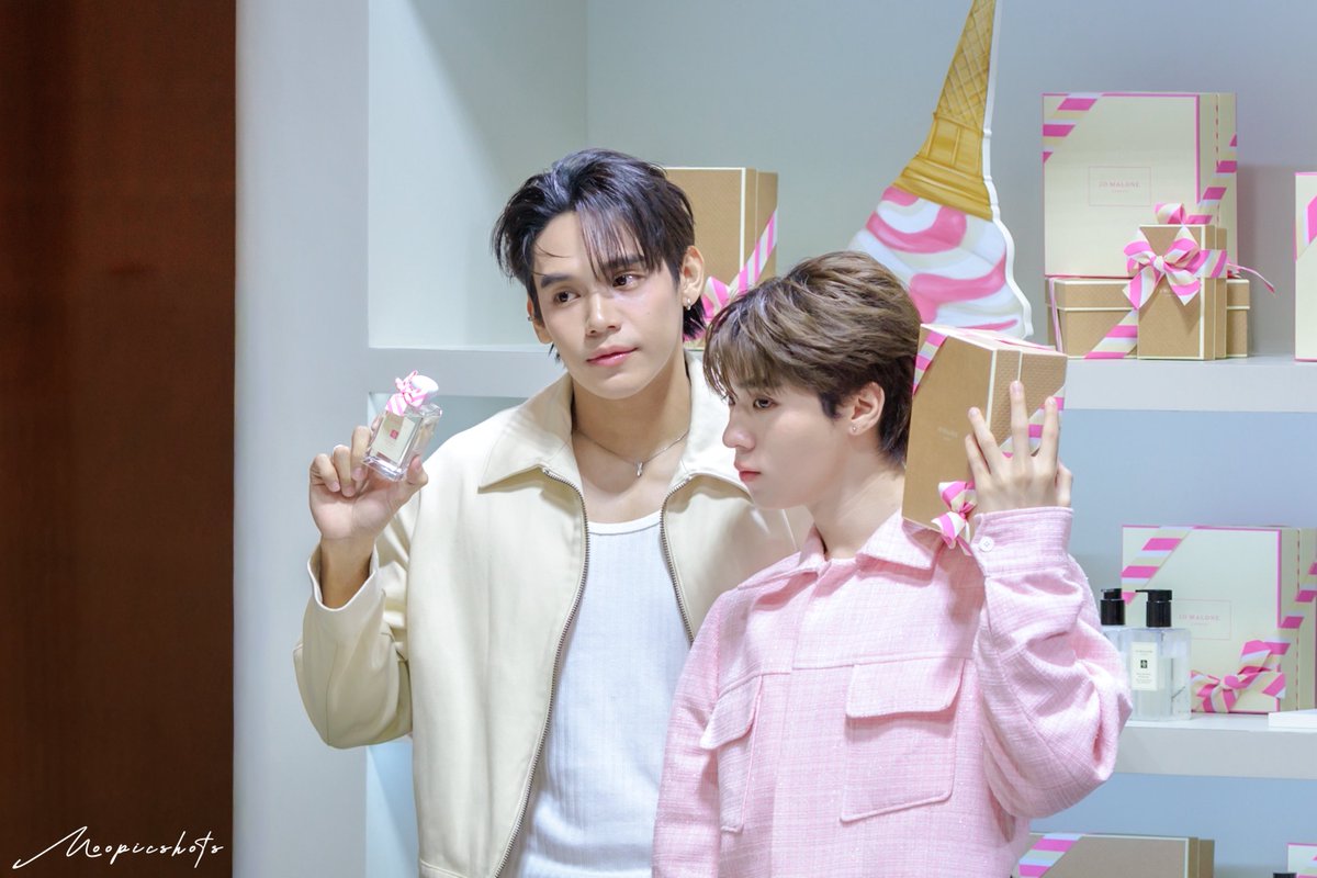 PLOY⇌ ·͜· ♡ tweet media