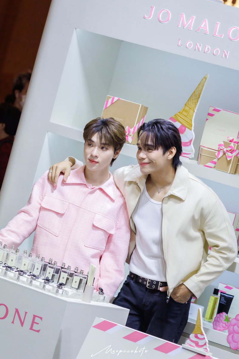 PLOY⇌ ·͜· ♡ tweet media