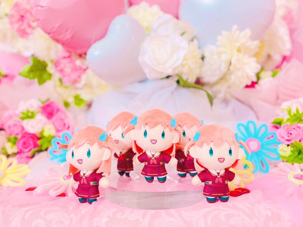 はなっっ tweet media