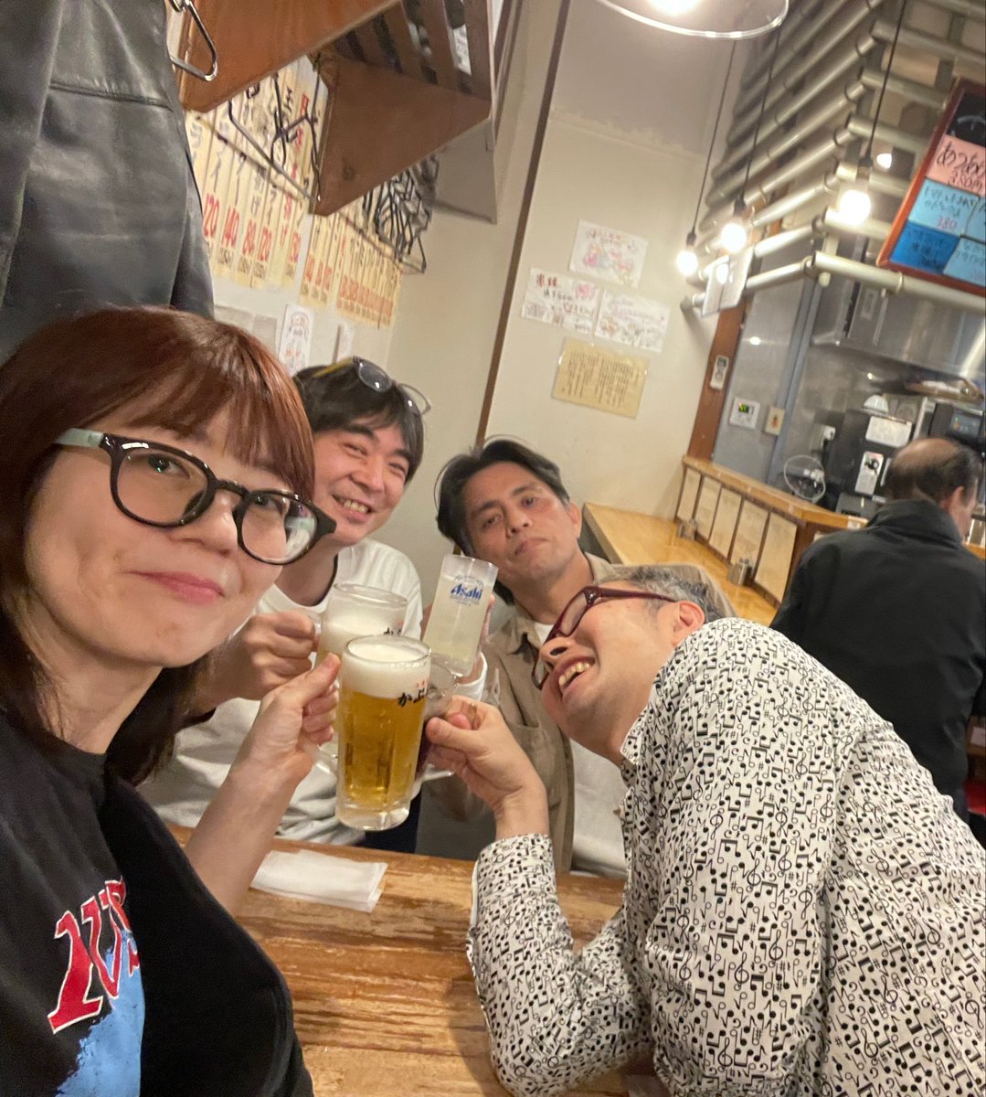 Megri_jp's tweet photo. レコーディング無事終わりました！
敏腕エンジニアさんに感謝です！ https://t.co/Ms4FXua2mG