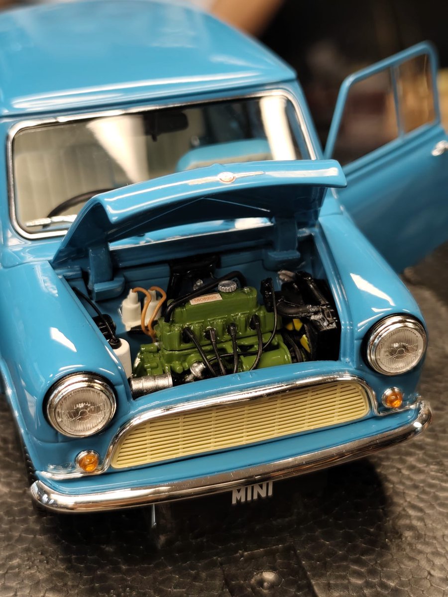 cars_tiny's tweet image. Morris Mini Kyosho Scala 1:18 da Tiny Cars #tinycars #mini #scala118 #kyosho #model