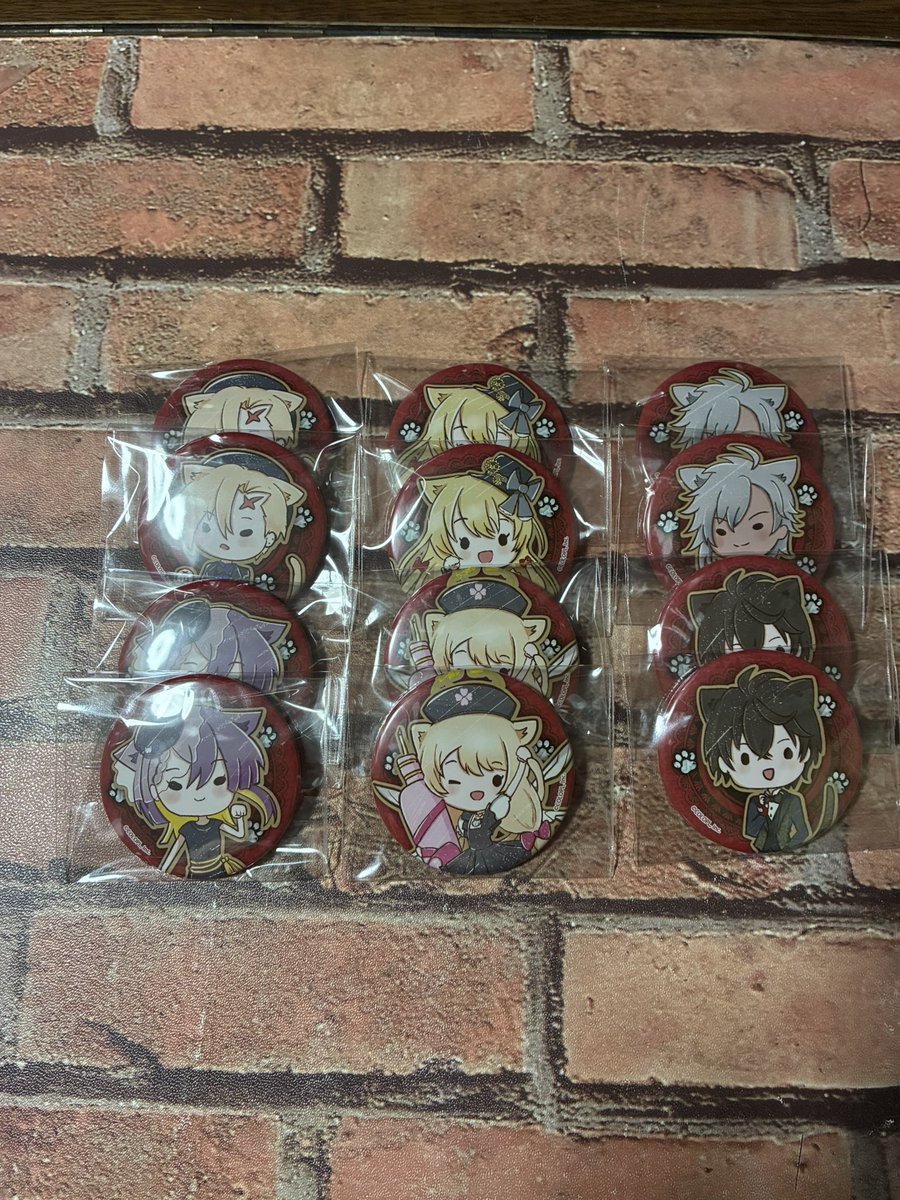 ohrtqaPWSTH01rY's tweet photo. 交換　買取
譲）画像1〜4

求）猫の日　シャローム缶バッジ
メアレスカフェ　リピュア缶バッジ
マルイコラボ　シャローム缶バッジ

ウィズコン手渡し&amp;郵送可能です^ ^ https://t.co/BCcgzWMUfq