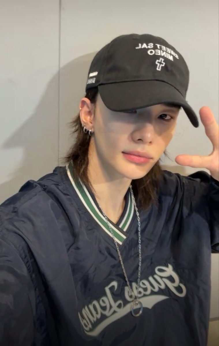 미유🥟ℳ𝒾𝓎𝓊（◜𖥦◝） tweet media