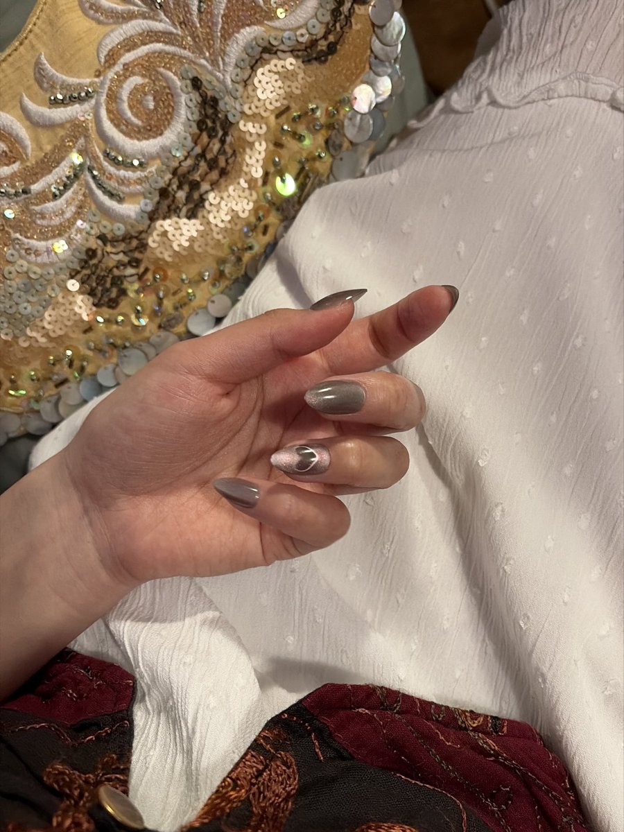 moezenmai's tweet photo. クーポンコード【MOE13】でFINGER SUITのリユーザブルタイプが10%OFF!
使用アイテムはLUVIT🖤💜
何度も使えるこのタイプは長期でネイルができない方におすすめ！クーポンで10%OFFでゲットしてね！

https://t.co/Otftdxmjop…
 #フィンガースーツ #クーポンコード@fingersuit_jp https://t.co/4euJN3sKJA