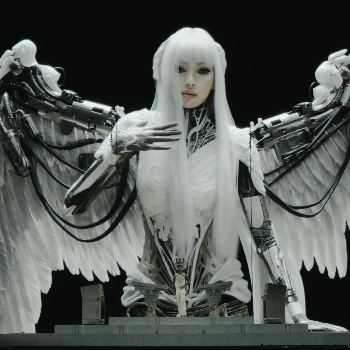 ` 마 크 잭 슨 . tweet media